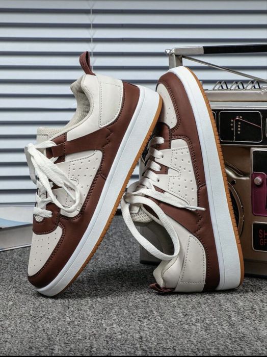 Sapatilhas casuais/modernos