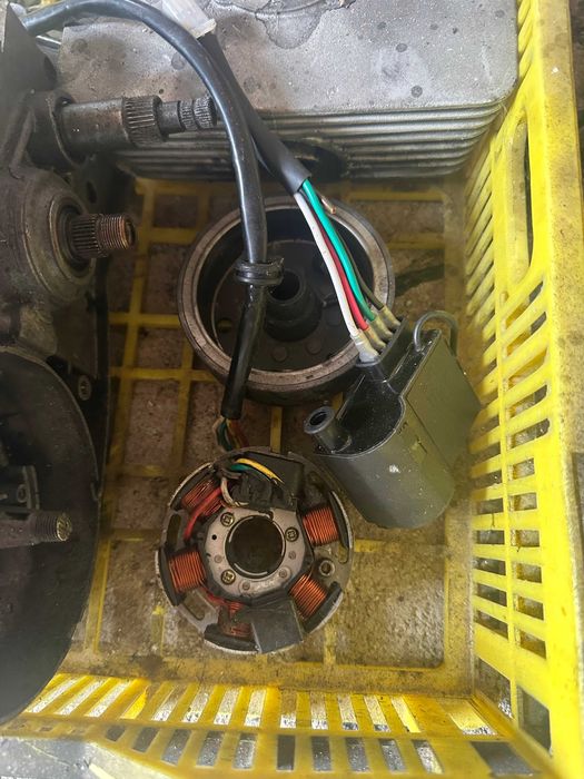 Famel zundapp  111 toda restaurada (doc unico)