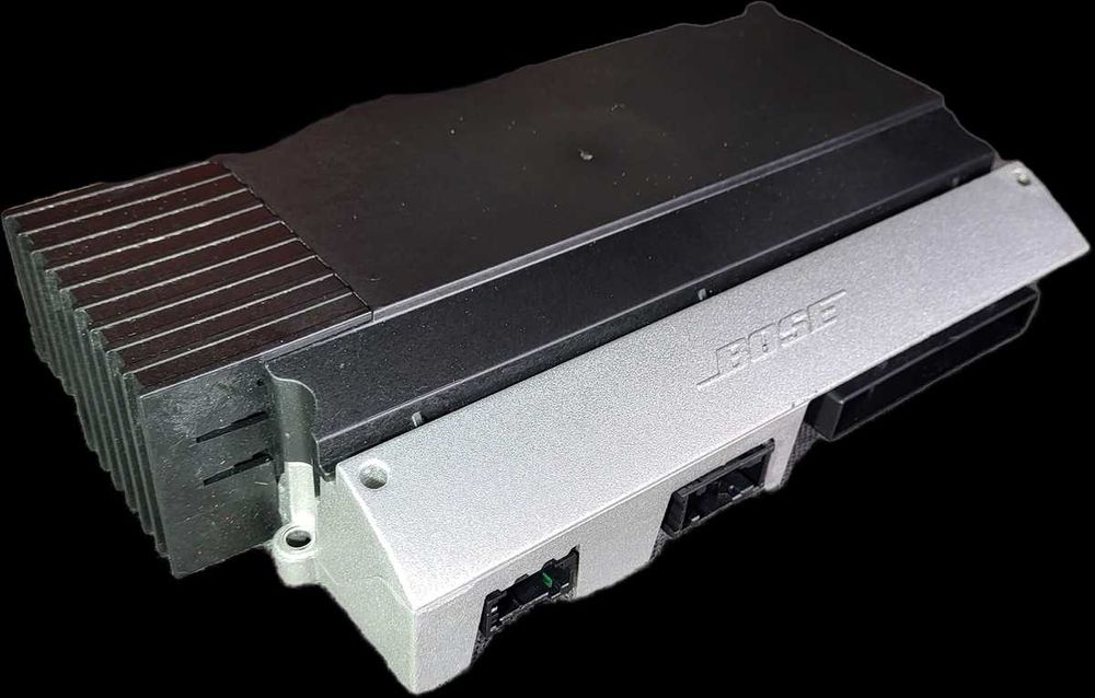 Audi A8 D3 wzmacniacz BOSE - 4E0.035.223F .