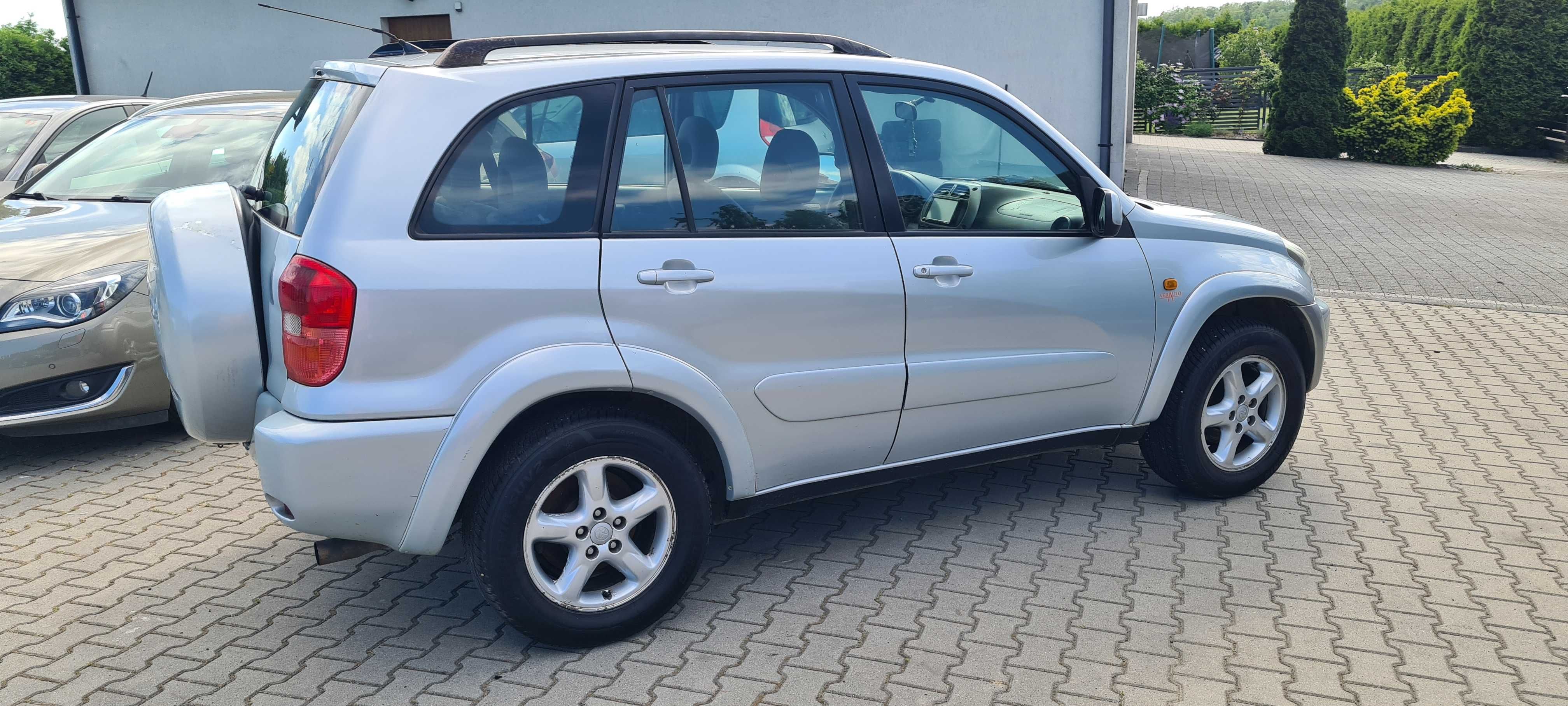 Toyota RAV4 2.0 Benzyna, 4x4, uszkodzony silnik