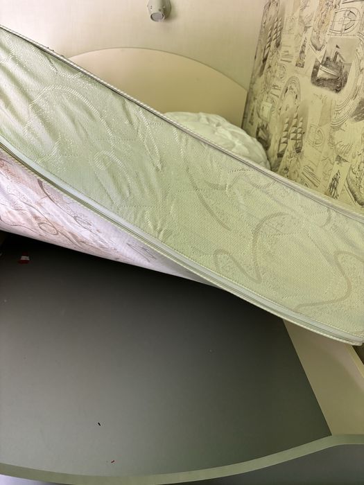 Дитяча - горище