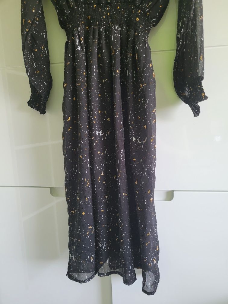 Elegancka sukienka midi