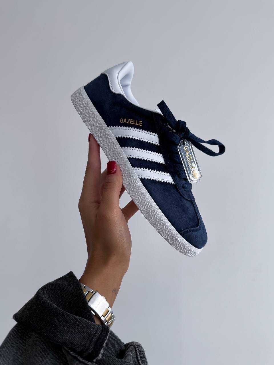 Жіночі кросівки Adidas Gazelle синій з білим 1490 НОВИНКА