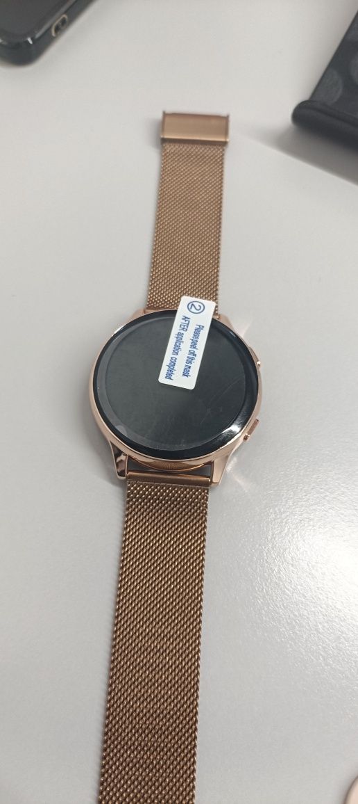 Smartwatch com 2 braceletes