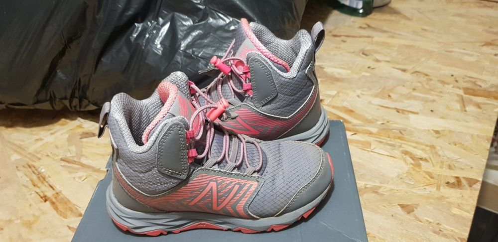 Buty New Balance r. 32