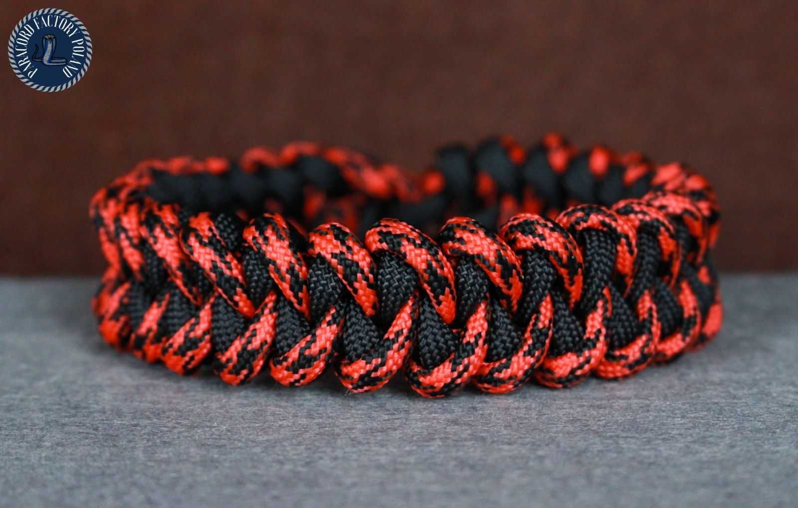 Bransoletka Shark Jaw paracord & minicord handmade