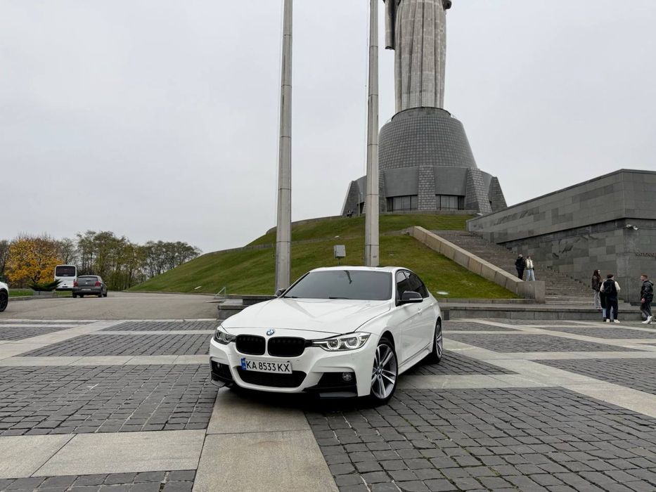 bmw 330i 2018 f30 рест