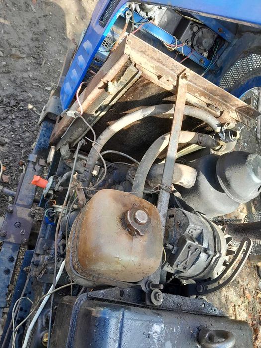 Продам міні трактор DW244B