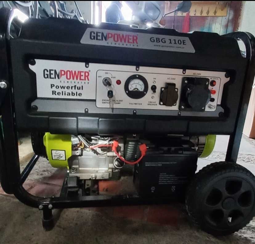 Генератор майже новий в ідеальному стані GENPOWER Турція бензин 9 кВт