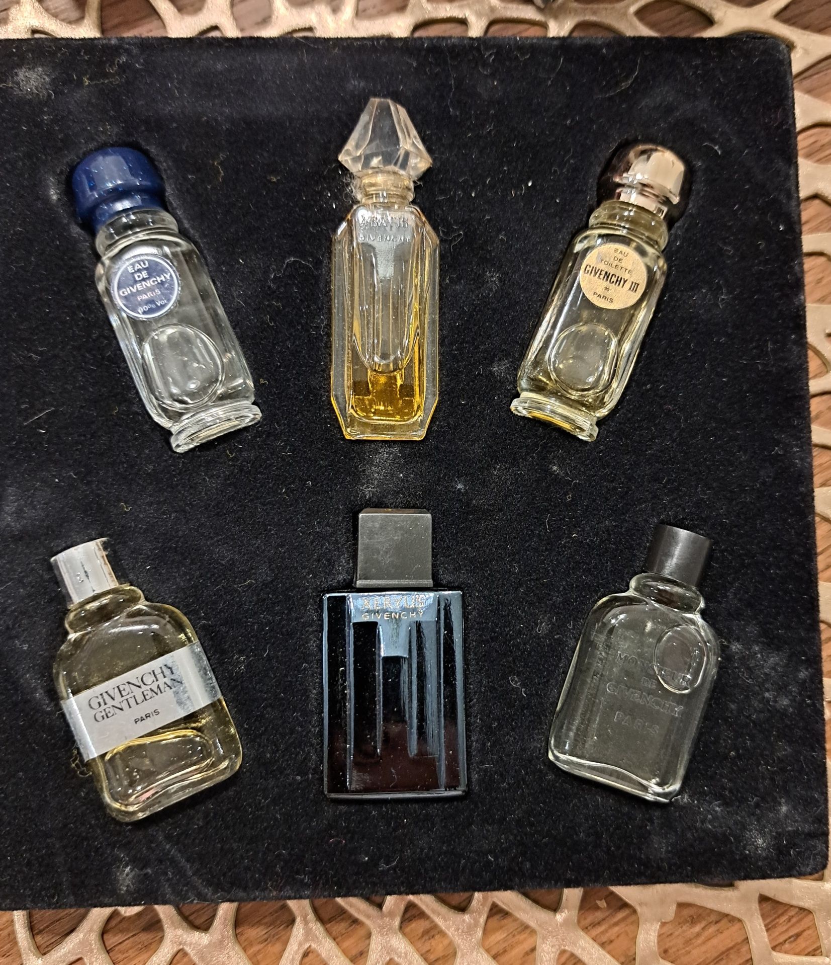 Givenchy box miniatures