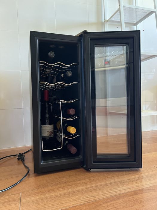 Vinoteca TAURUS PTWC 12