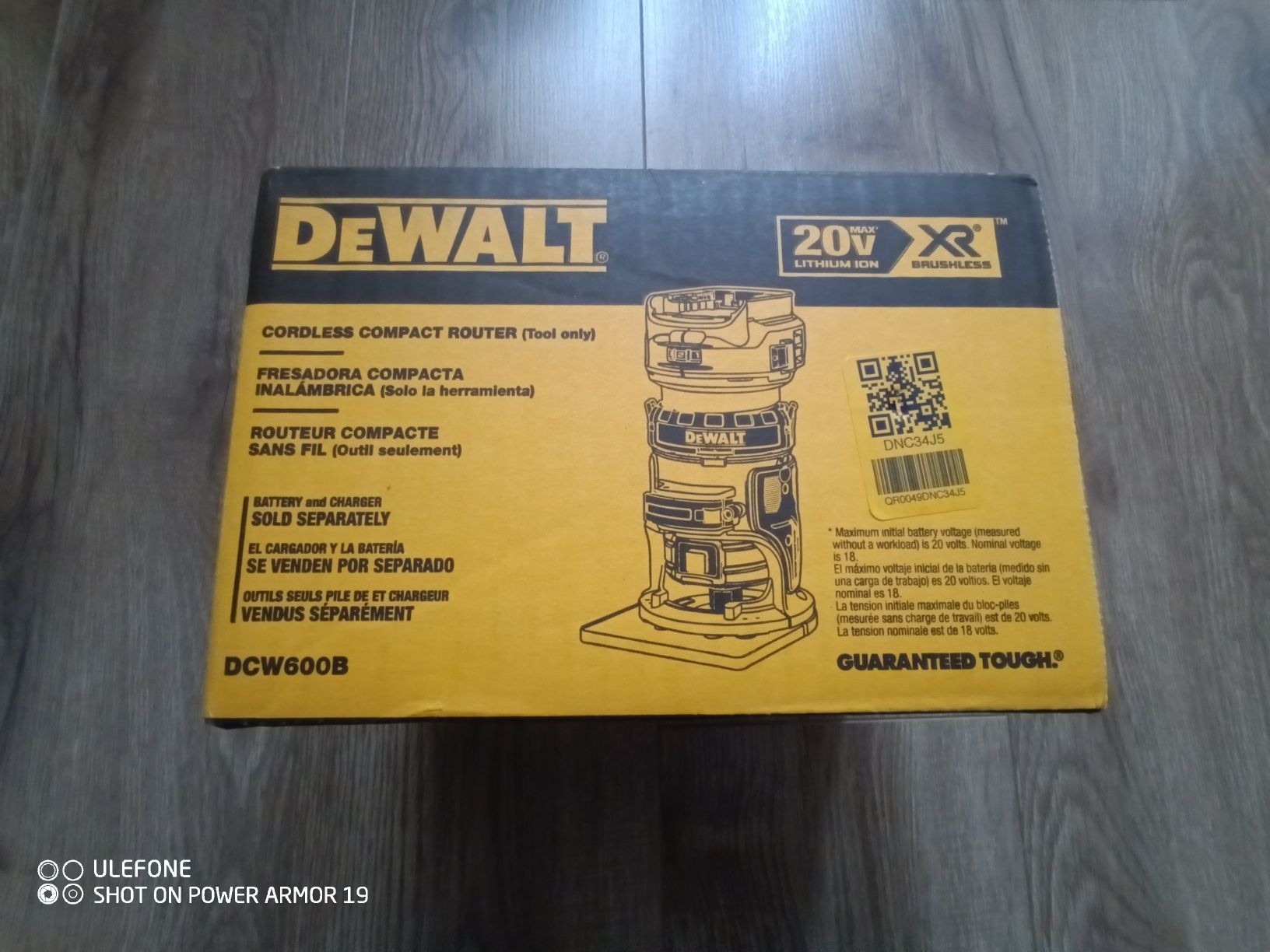 DeWalt DCW600 20V Max Brushless Router