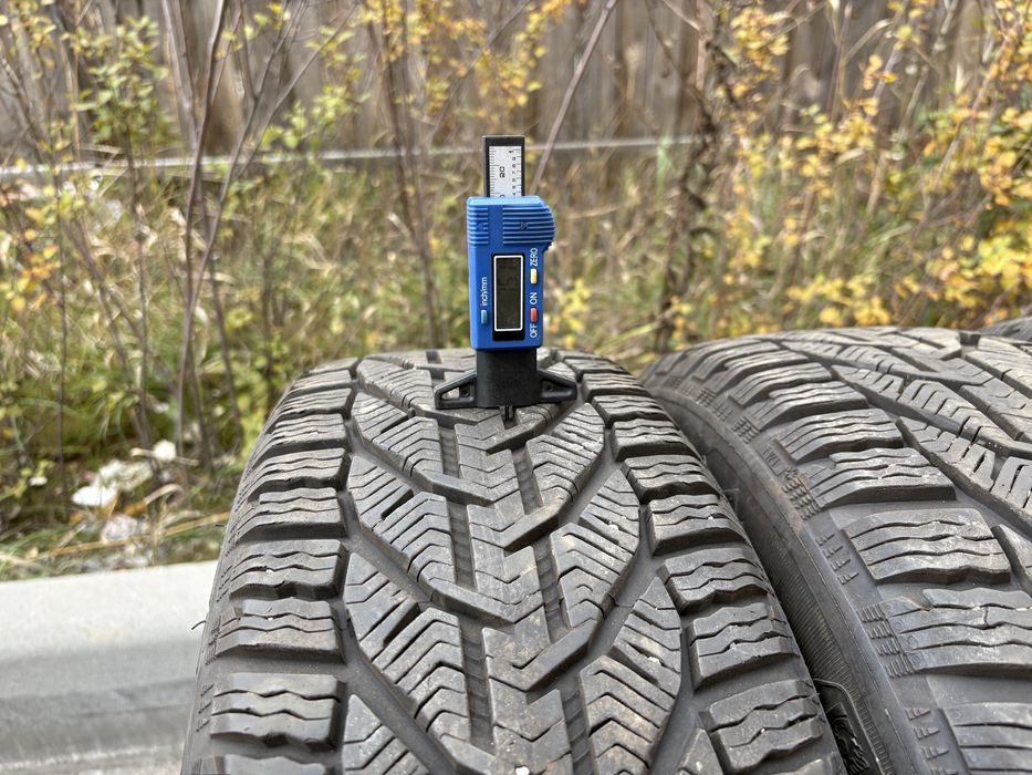 Колеса зимові диски резина Toyota Camry 215/55 r17