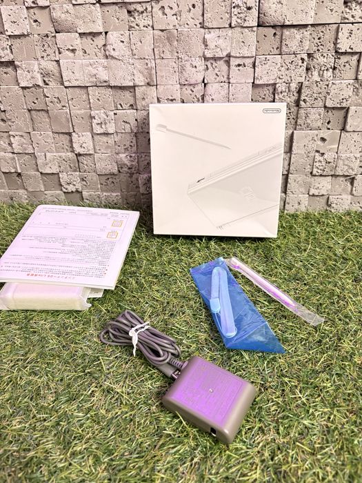 Nintendo DS Lite оригінал