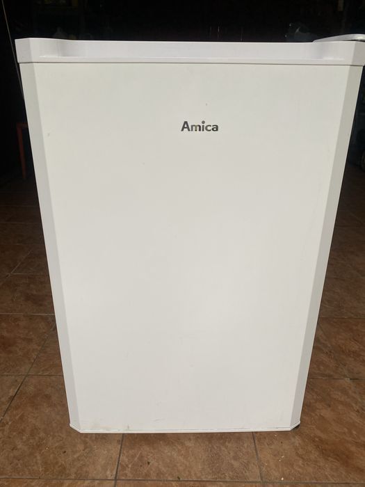 Lodówka z zamrazalnikiem Amica wys 80 cm szer 54