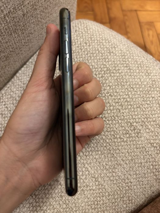 Iphone 11 Pro green dark