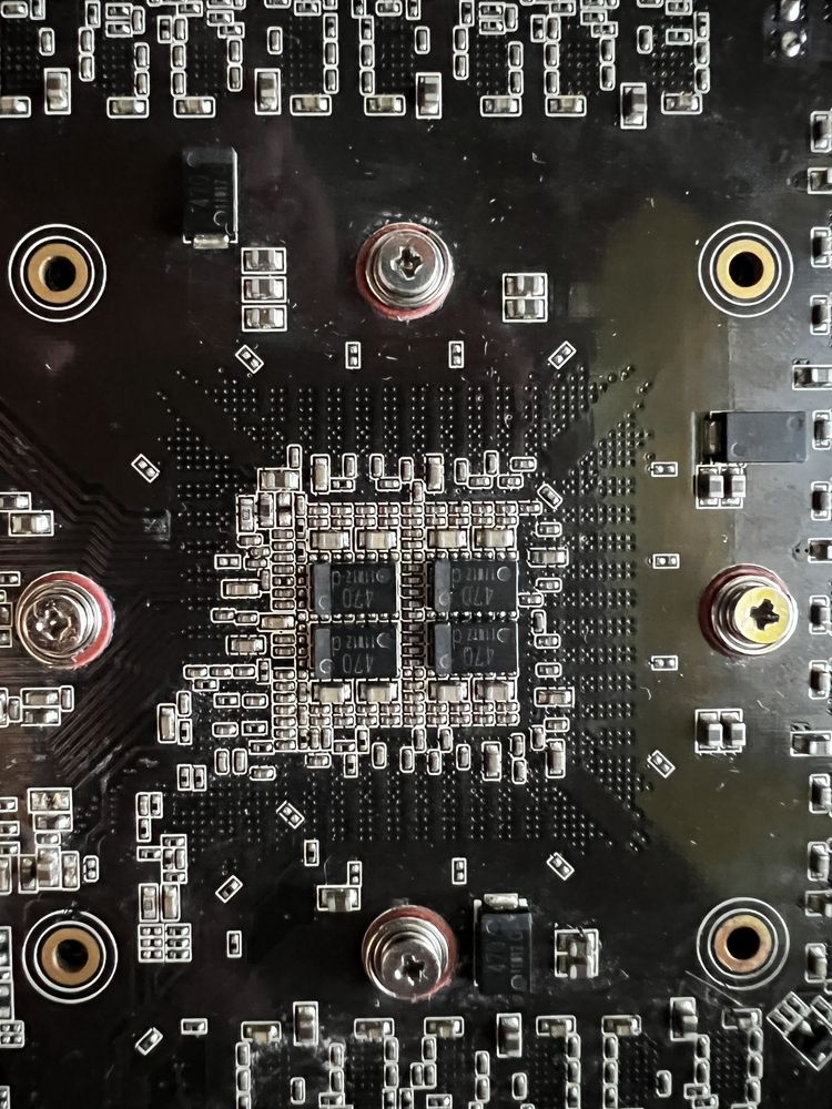 Gainward GTX580 Phantom 3073Mb DDR5 384Bit