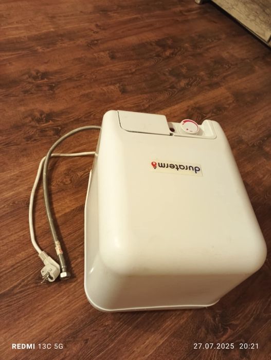 ogrzewacz elektryczny do wody 10 L duraterm z wężykami kompletny