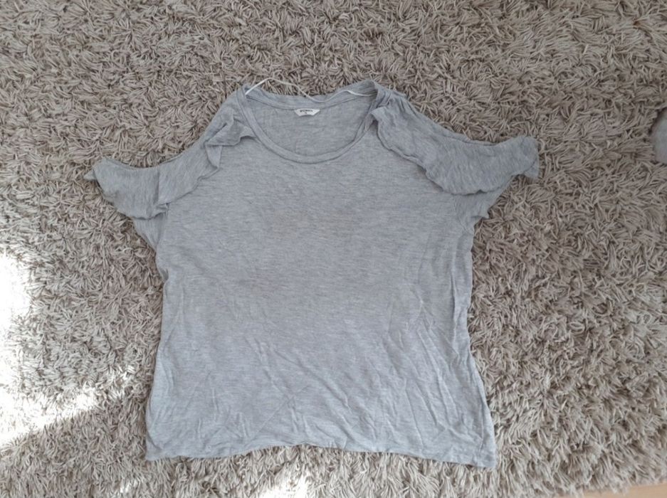 Koszulka bluzka falbanki