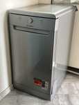 Посудомийна машина окремостояча Indesit DSCFE1B10SRU