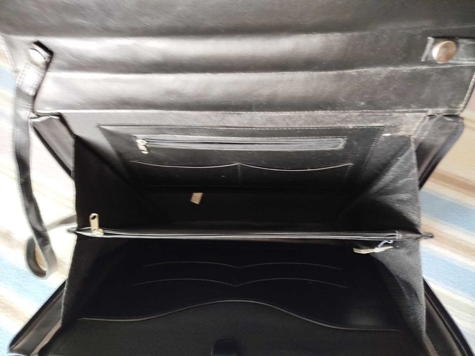 Портфель для документів