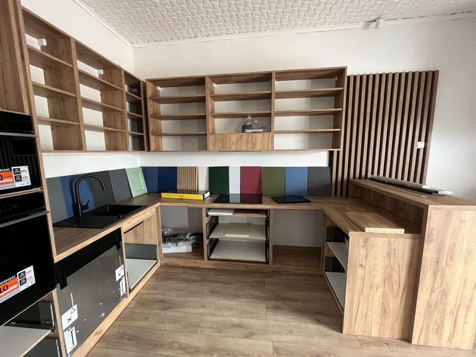 Meble kuchenne Dąb kraft zloty. Fronty Mdf kolor do ustalenia