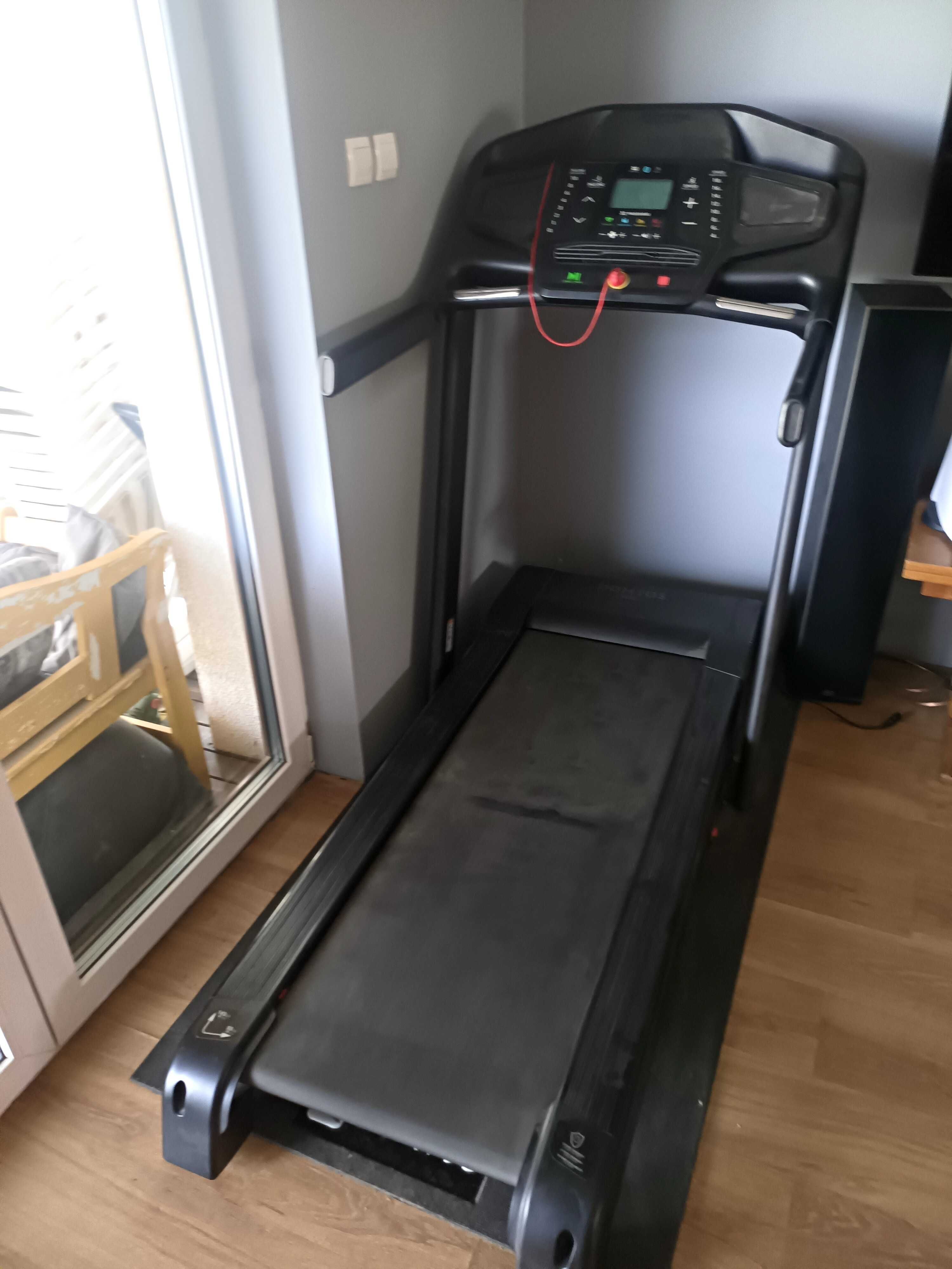 Bieżnia Domyos T900C