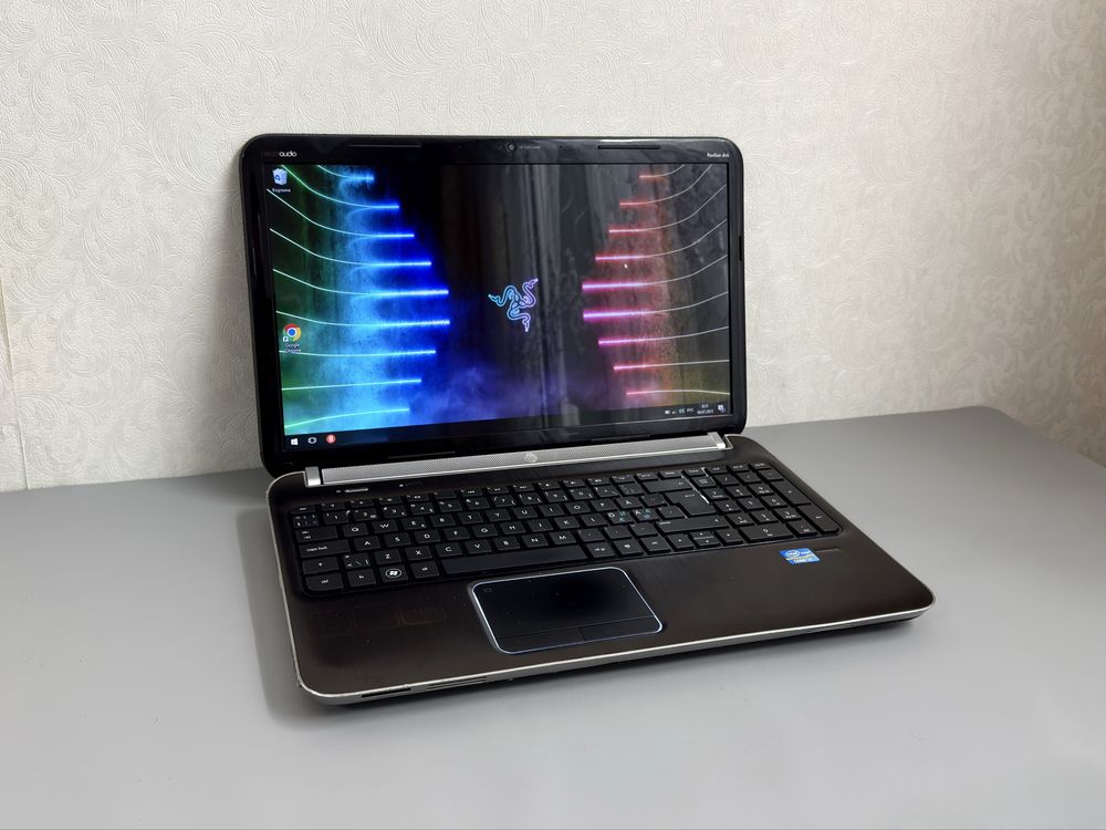 Ігровий Ноутбук  Hp DV6 Core i7 8gb SSD 256
