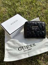 Гаманець Guess