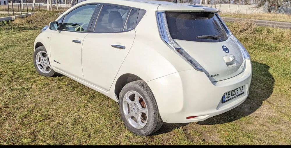 Nissan Leaf 2012