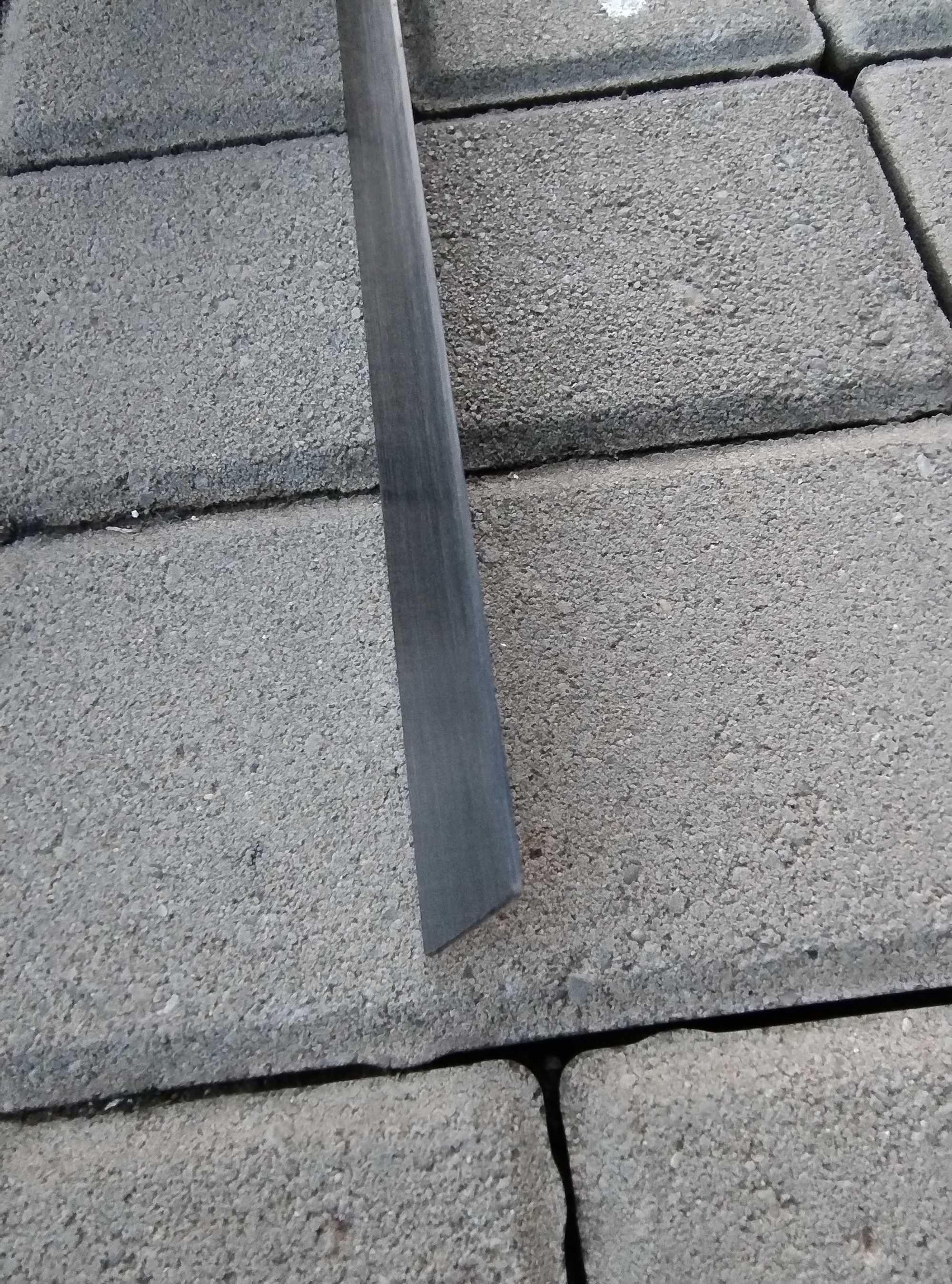 listwa taśma węglowe carbonowa włókna węglowe laminat węglowy