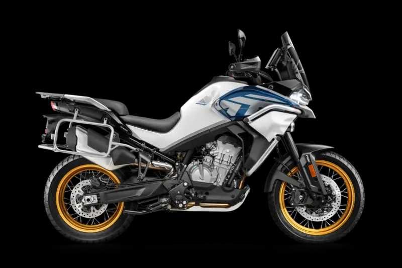 motocykl CF MOTO 800 MT TOURING silnik KTM od ręki TURYSTYK ProMotor