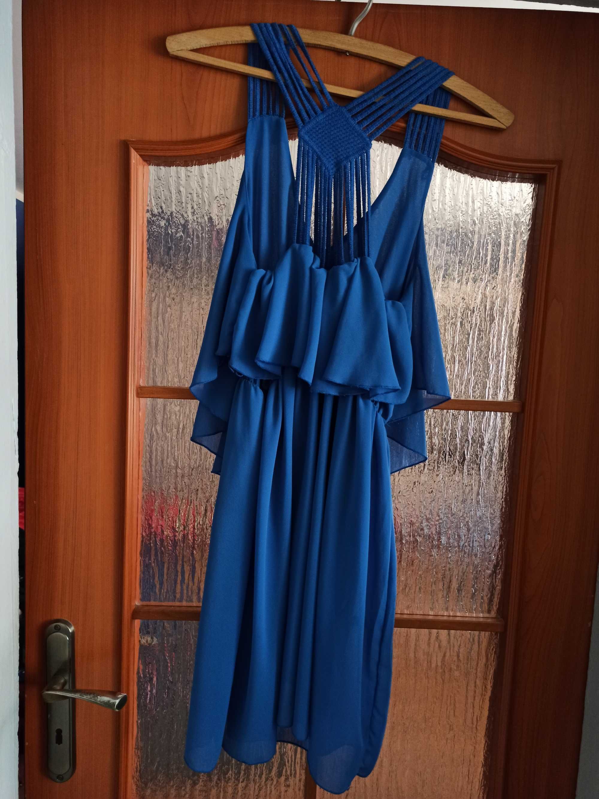 Niebieska letnia sukienka
