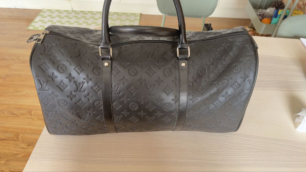 Mala de viagem louis vuitton