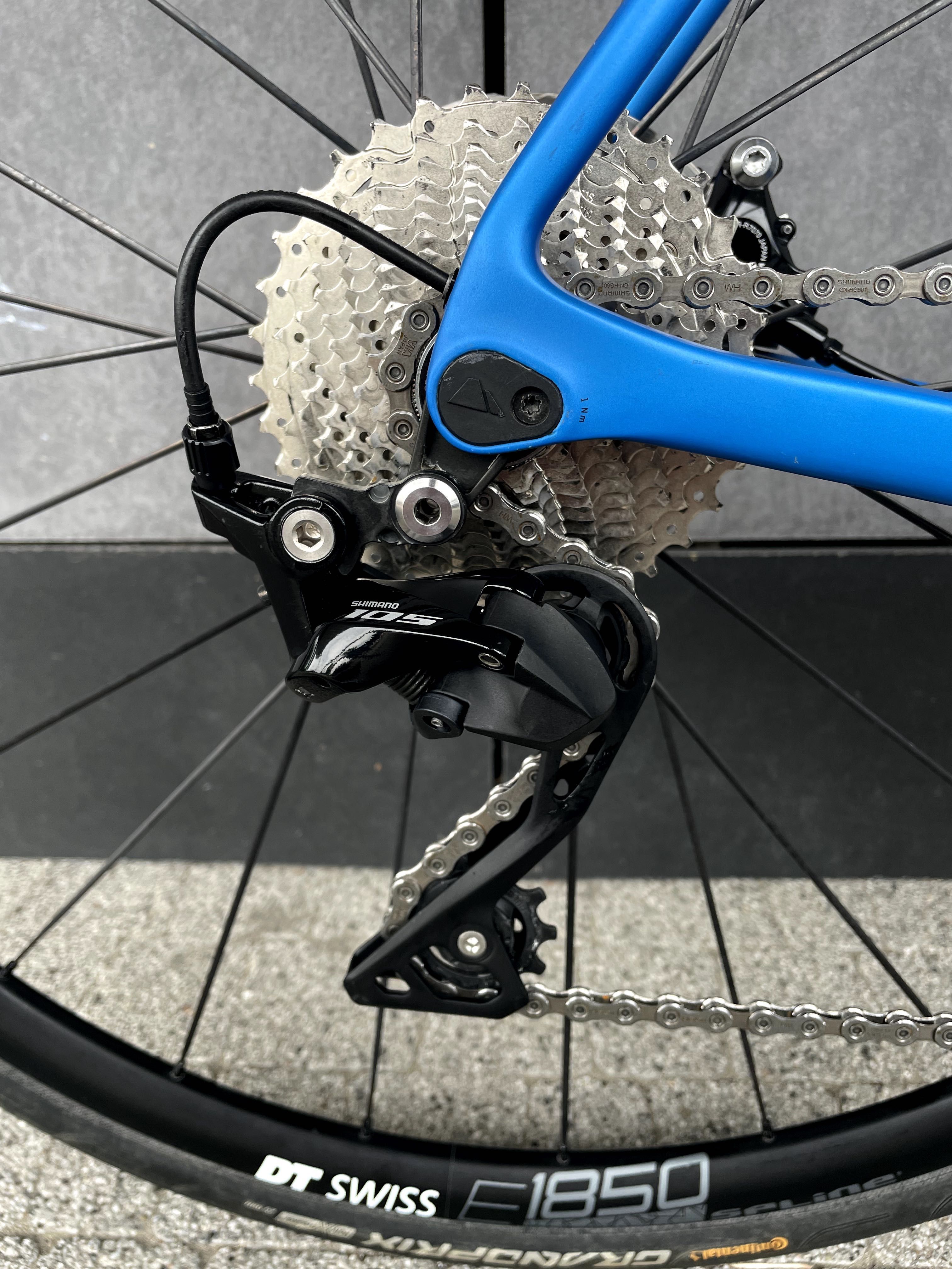 Karbonowy rower szosowy Canyon Endurace CF SL Disc 7.0, rozm. L
