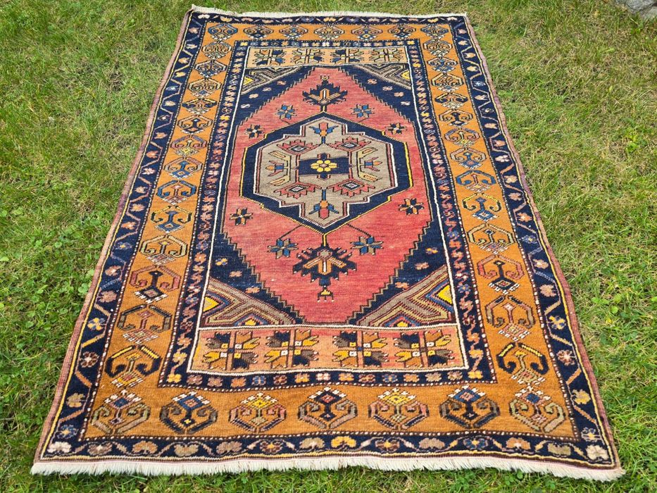 90 letni Antyk - Bergama - Rękodzieło z czystej wełny Anatolia 90 x138