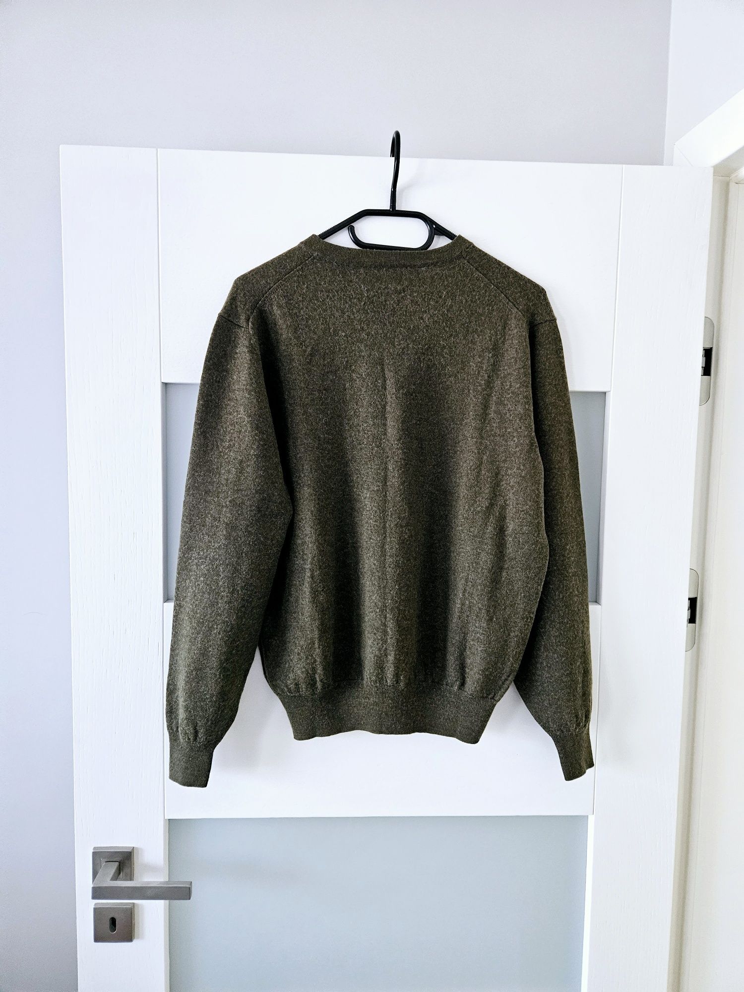 Sweter khaki m 38 Christian Berg m sweter z wełną