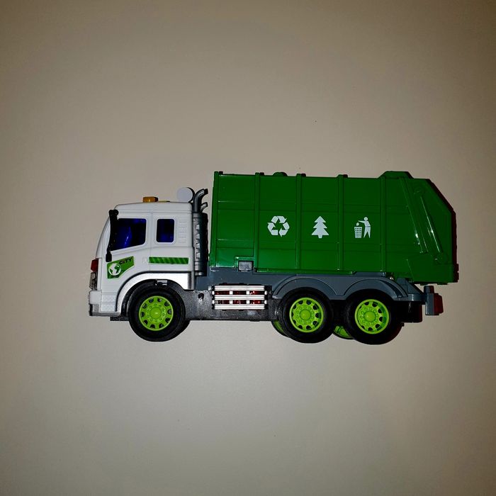 Samochód śmieciarka