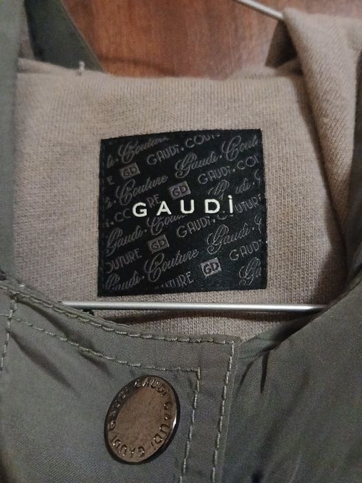 Kispo de senhora vetde marca Gaudi