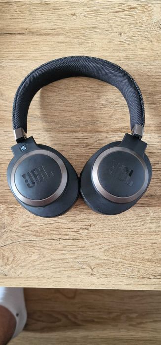 Słuchawki nauszne JBL live 650btnc