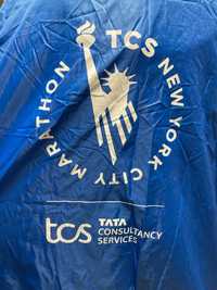 Poncho NYRR 2022 New York Maraton marathon kurtka do biegania