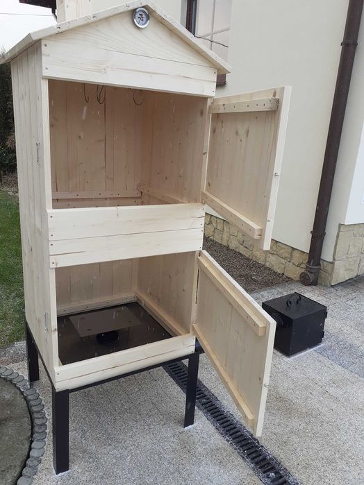 Wędzarnia ogrodowa 60 x 60 cm podwójna drewniana .Duża