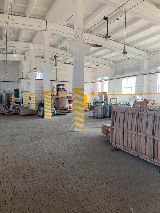 Приміщення під виробництво,склад Червоноград( Шептицький) Острів