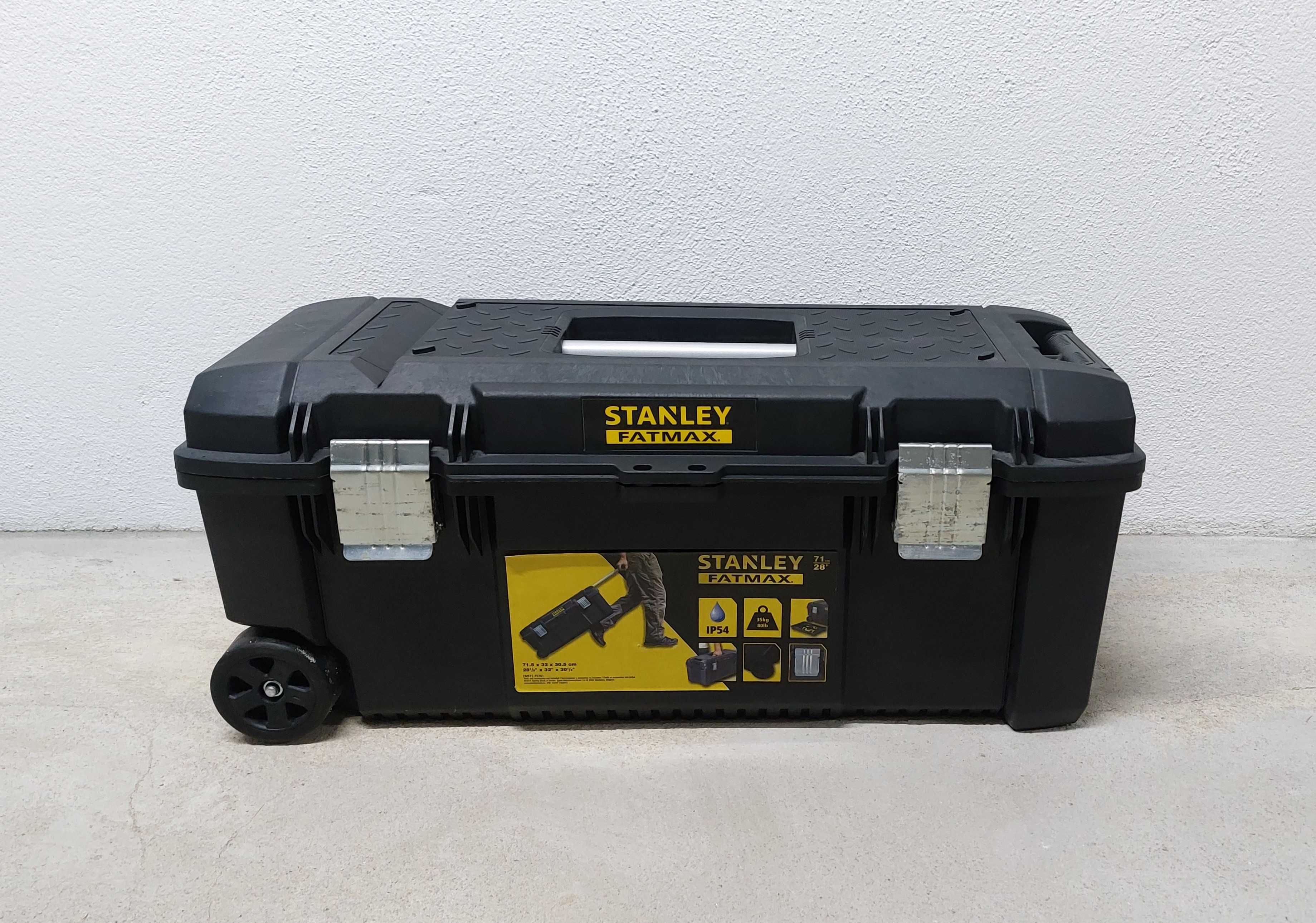 Caixa Ferramentas Stanley 71 cm com asa telescópica e rodas