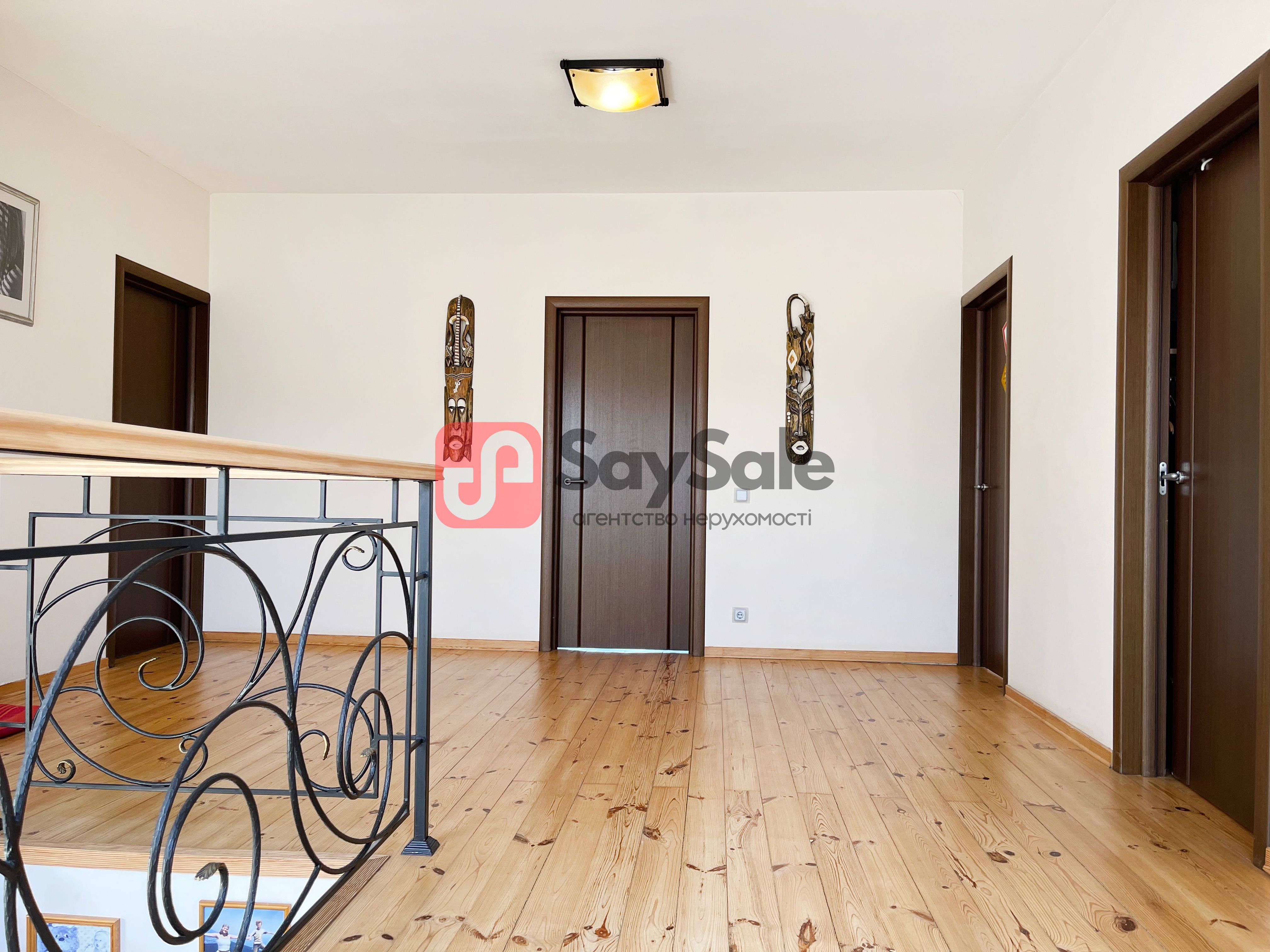 Ексклюзивний Будинок 5К, 338 м2,24 сотки в с. Гореничі. Ліс, озера.