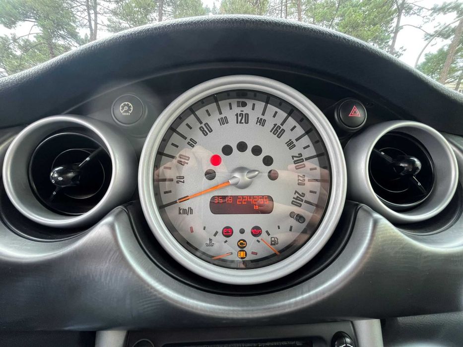 2005 Mini Copper R50 1.6