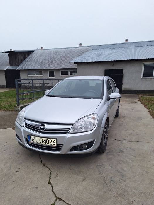 Sprzedam Opla Astrę H 2008 r
