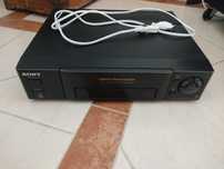 Leitor e Gravador Cassetes VHS Sony em bom estado