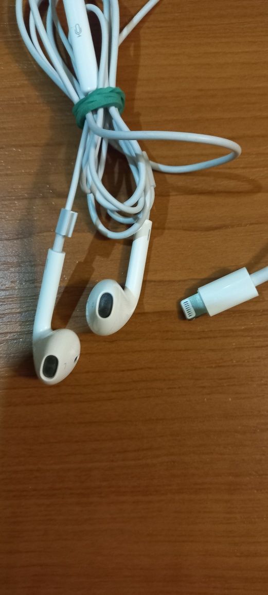Słuchawki przewodowe douszne iPhone