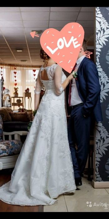 Продам элегантное свадебное платье